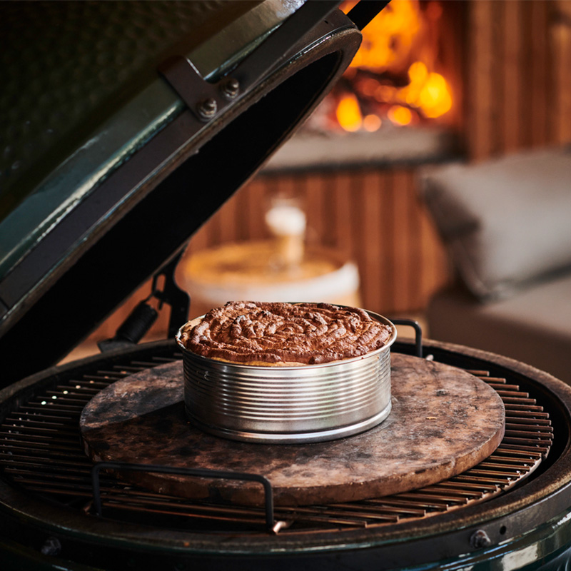 Bakken op de Big Green Egg kamado