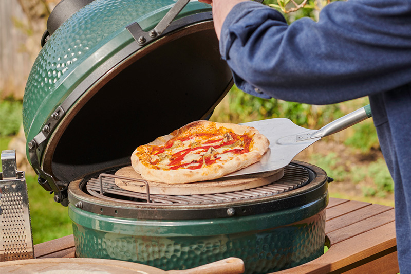 Die 5 besten Pizzen für den Keramikgrill