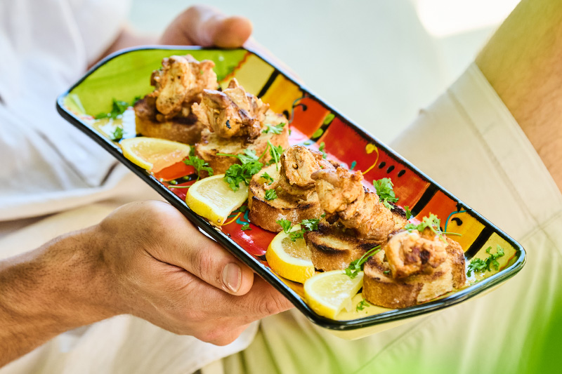 Pintxos maak je makkelijk en snel op je Big Green Egg. Steek je kamado aan en ontdek hoe lekker en eenvoudig dit is.